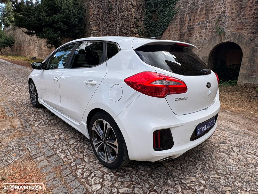 Kia Ceed 1.6 CRDi GT Line - 6