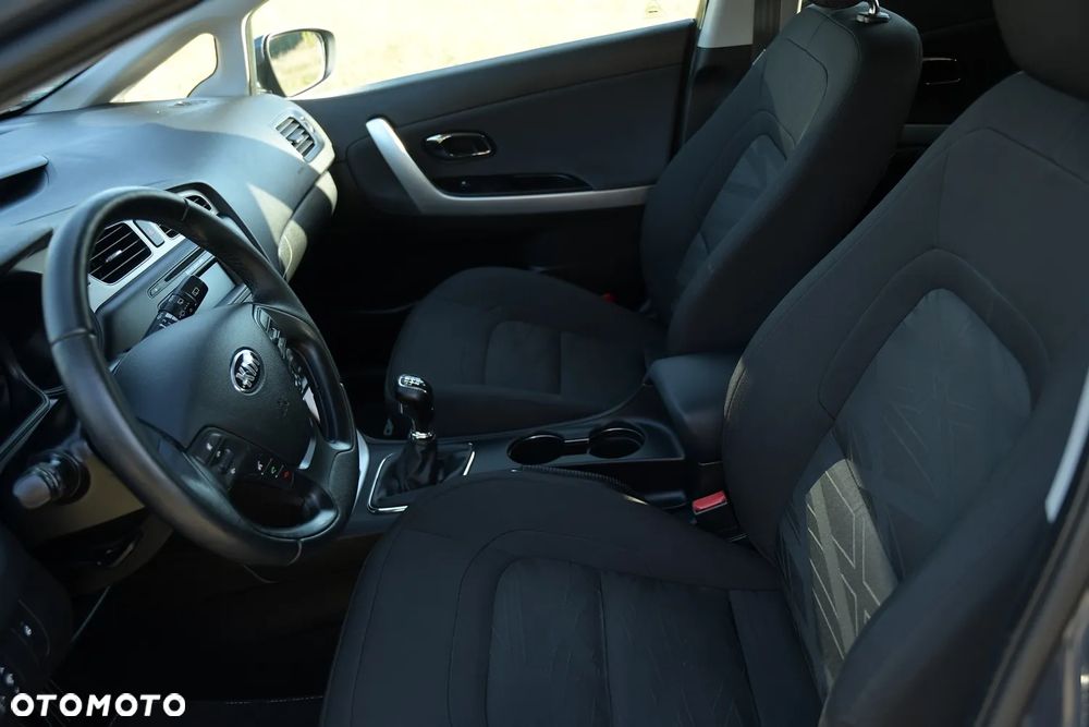 Kia Ceed - 25