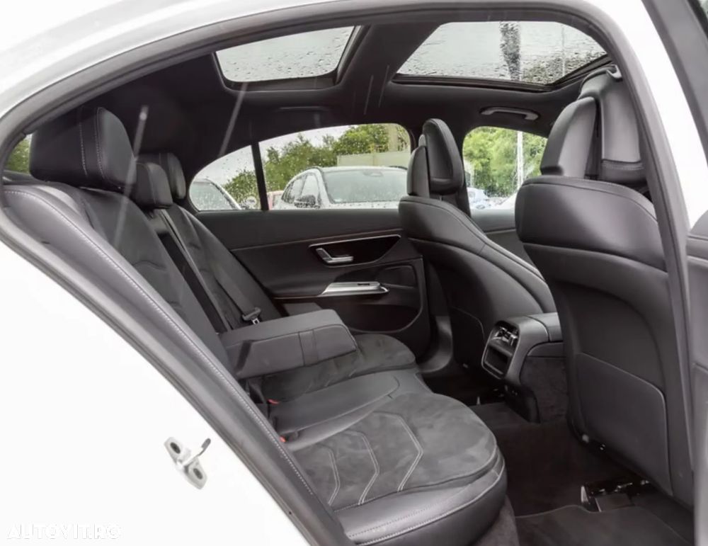 Mercedes-Benz E 220 d 4MATIC 9G-TRONIC Edition AMG Line - 7