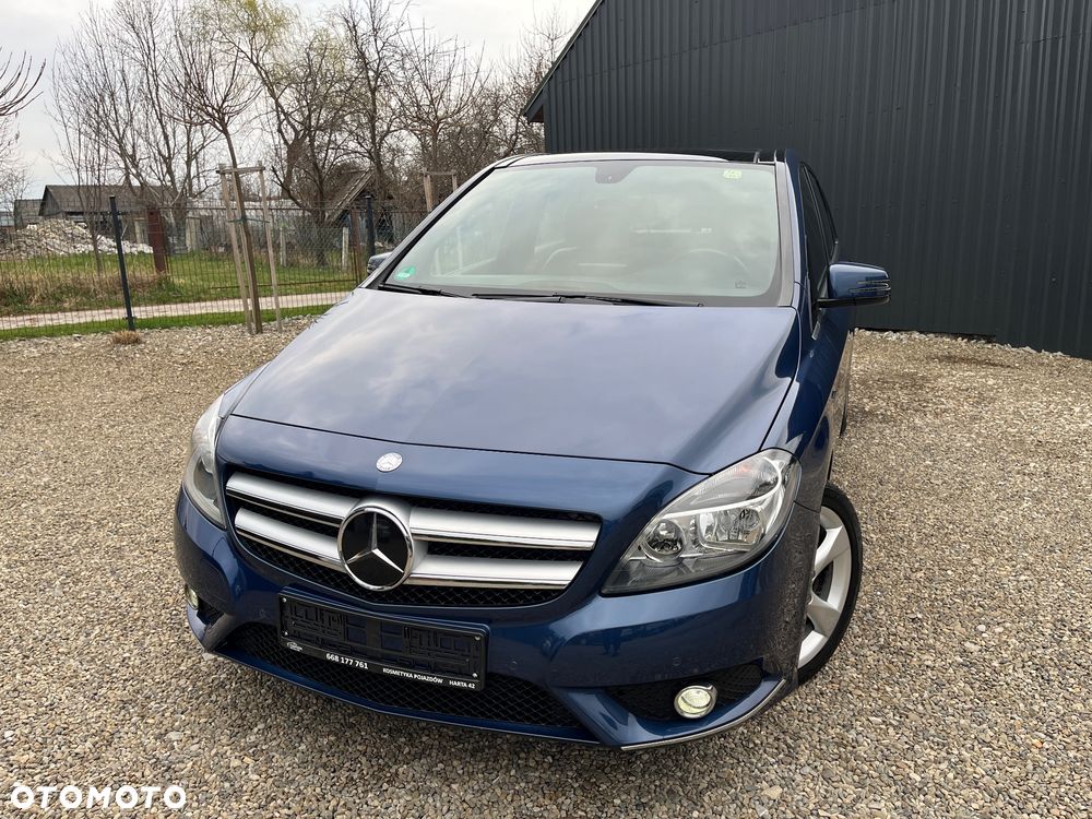 Mercedes-Benz Klasa B 180 (BlueEFFICIENCY) - 9