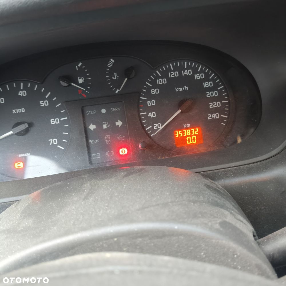 Renault Scenic - 8