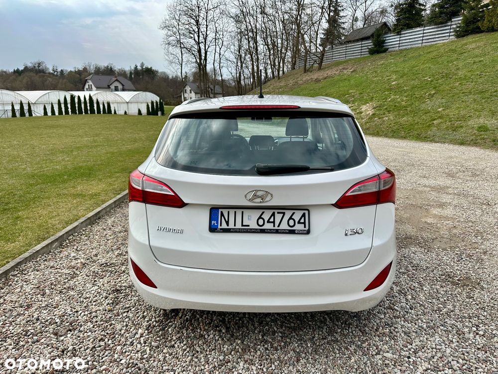Hyundai i30 1.6 CRDi Comfort - 4