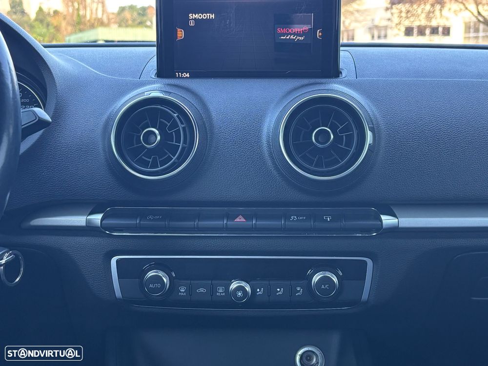 Audi A3 Cabrio 1.6 TDi Sport - 14