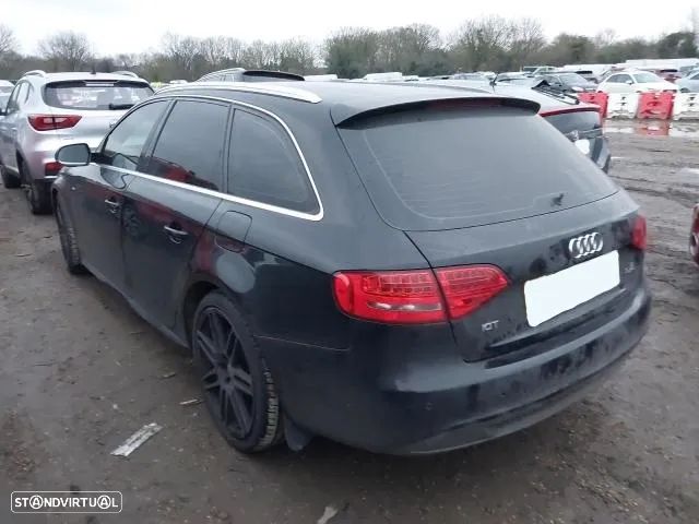 Audi A4 B8 S Line Xenon Para Peças - 2.0 TDI | 16v | CAG - Parachoques | Frente Completa | Rádio | Jantes | Faróis | Portas | Vidro | Motor | Tampa Mala | Farolim | Farolins | S-Line - 1