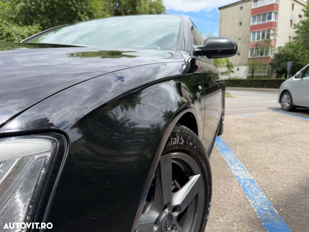 Audi A4 Avant 2.0 TDI Multitronic - 9