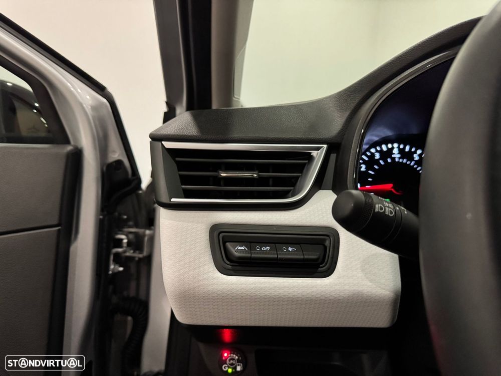 Renault Clio 1.0 TCe Evolution Bi-Fuel - 46