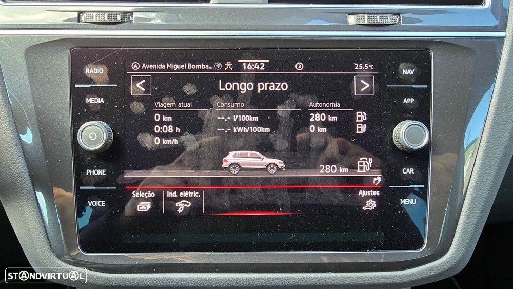 VW Tiguan 1.4 TSI eHybrid R-Line DSG - 36