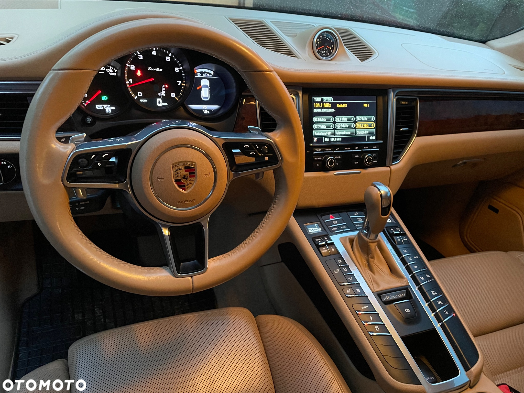 Porsche Macan Turbo PDK - 12