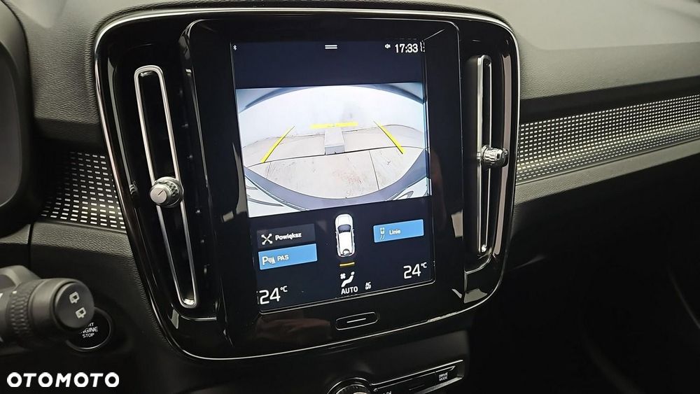 Volvo XC 40 - 22