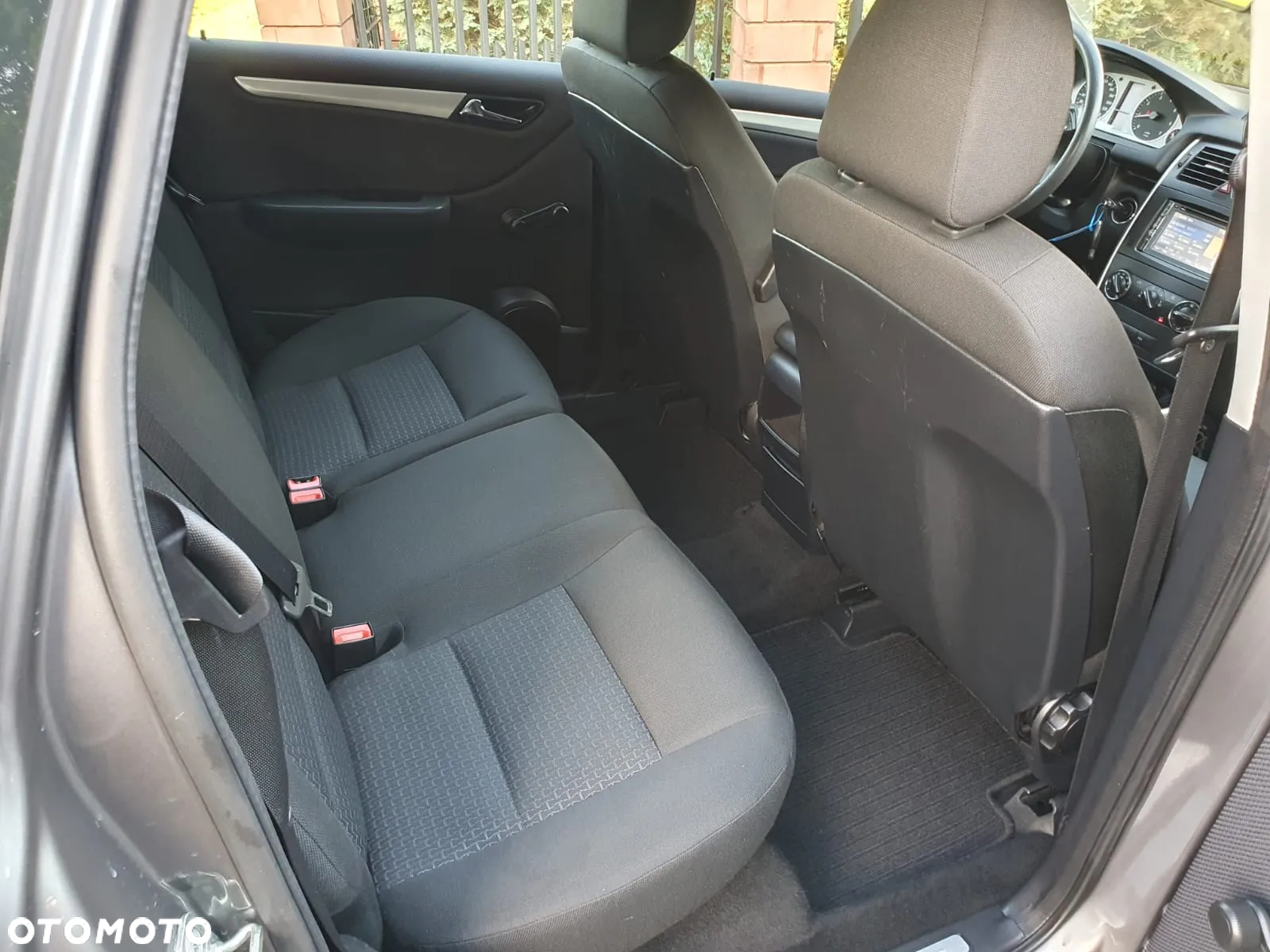 Mercedes-Benz Klasa B 150 BlueEffICIENCY - 28