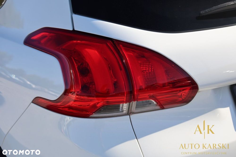 Peugeot 2008 - 17
