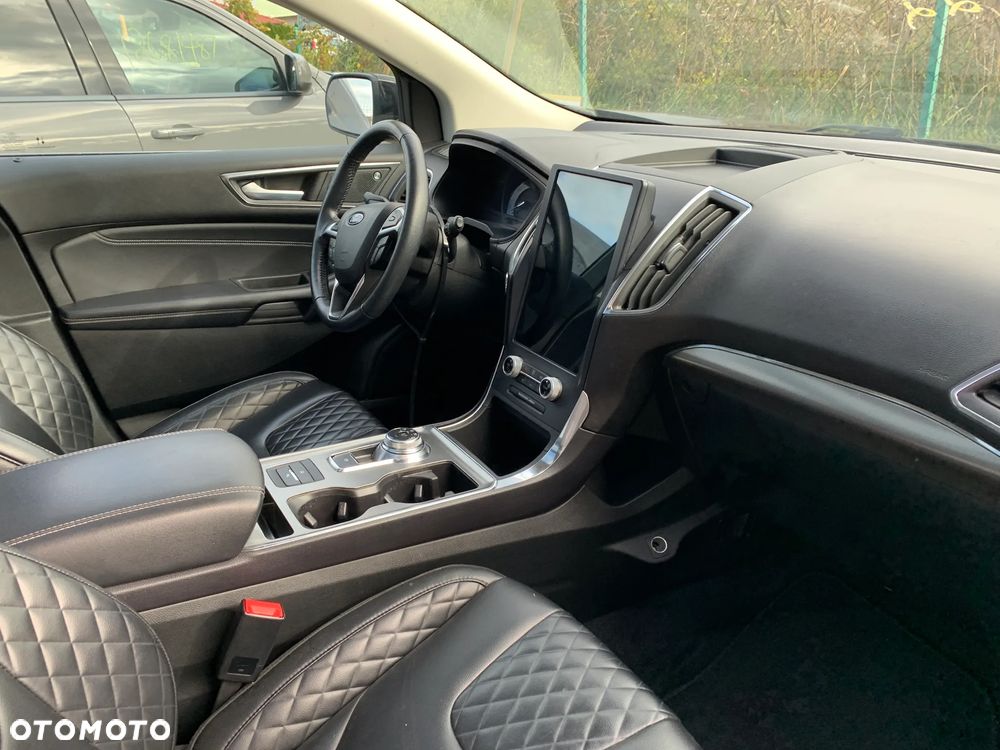 Ford Edge - 18