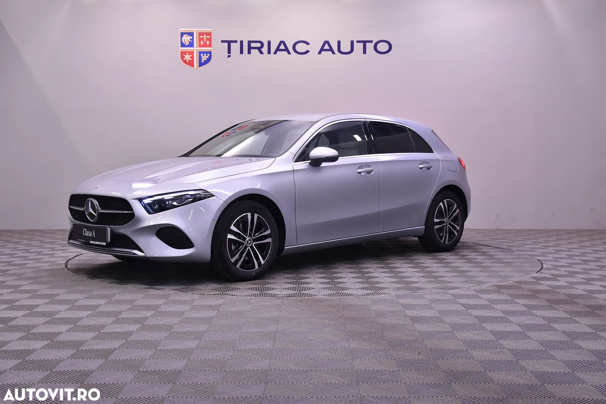 Mercedes-Benz A 200 MHEV 7G-DCT - 1
