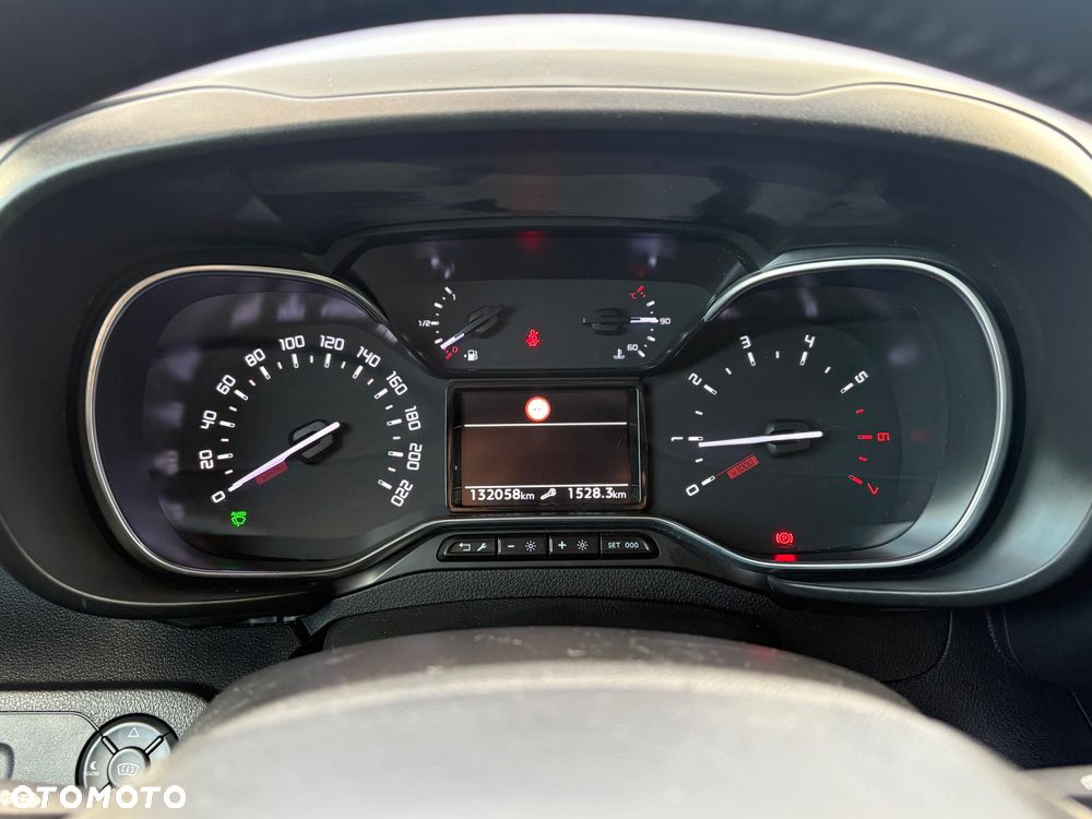 Citroën Berlingo M BlueHDi 130 SHINE - 26