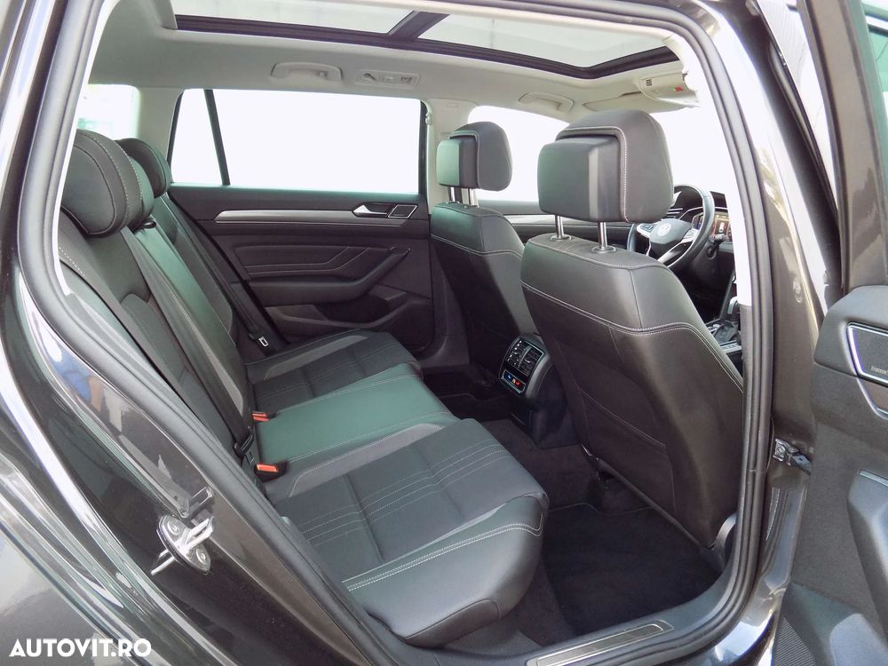 Volkswagen Passat Alltrack 2.0 TDI SCR DSG 4Motion - 28