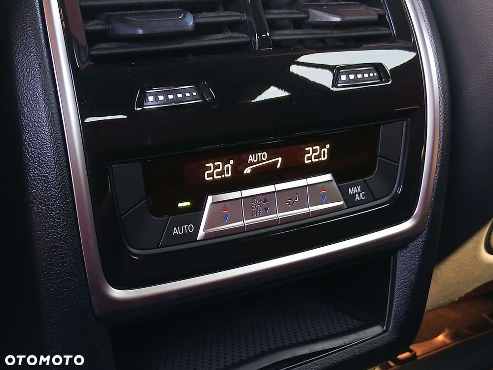 BMW X6 - 15