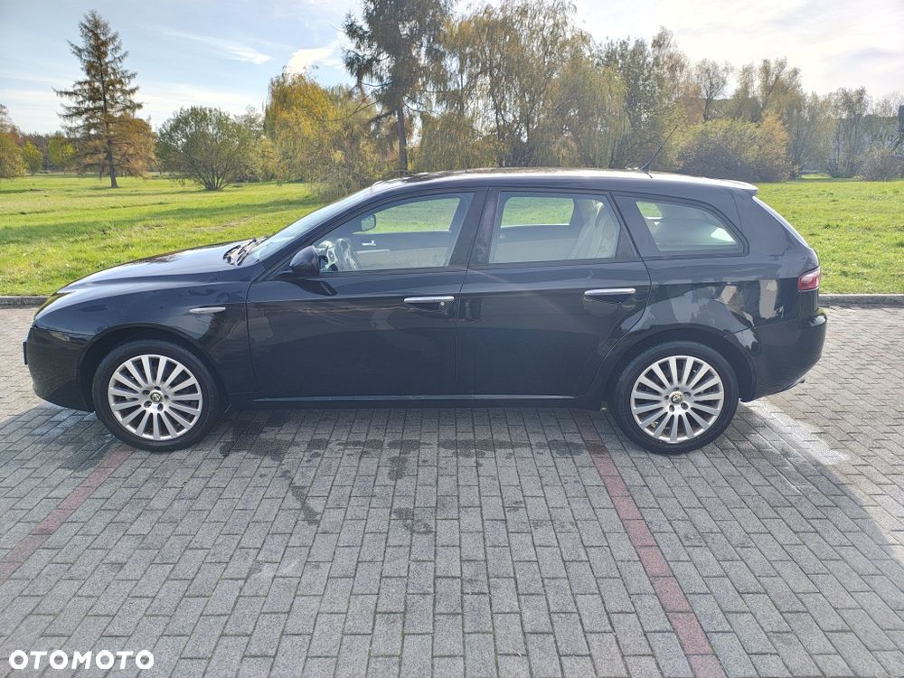 Alfa Romeo 159