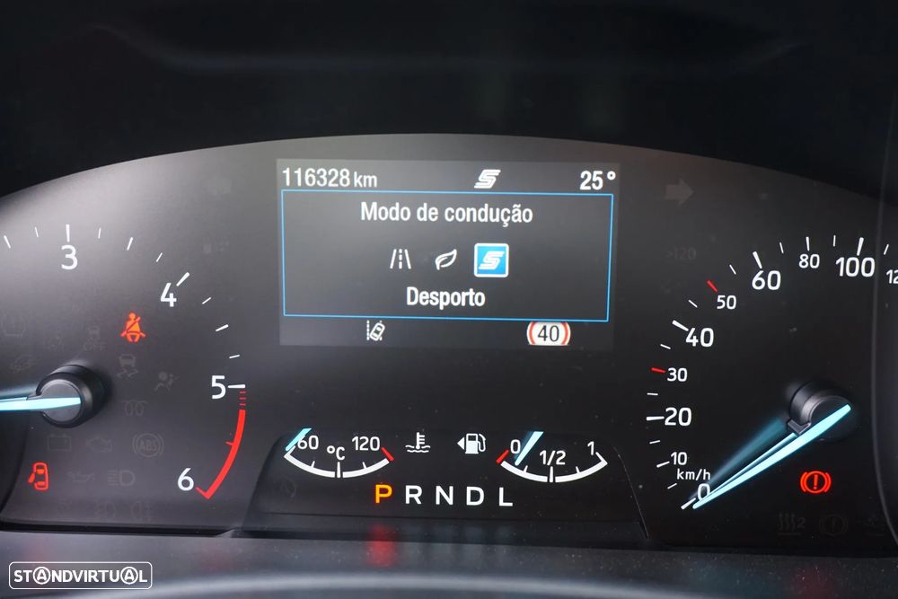 Ford Focus 1.5 TDCi ECOBlue Connected Aut. - 36