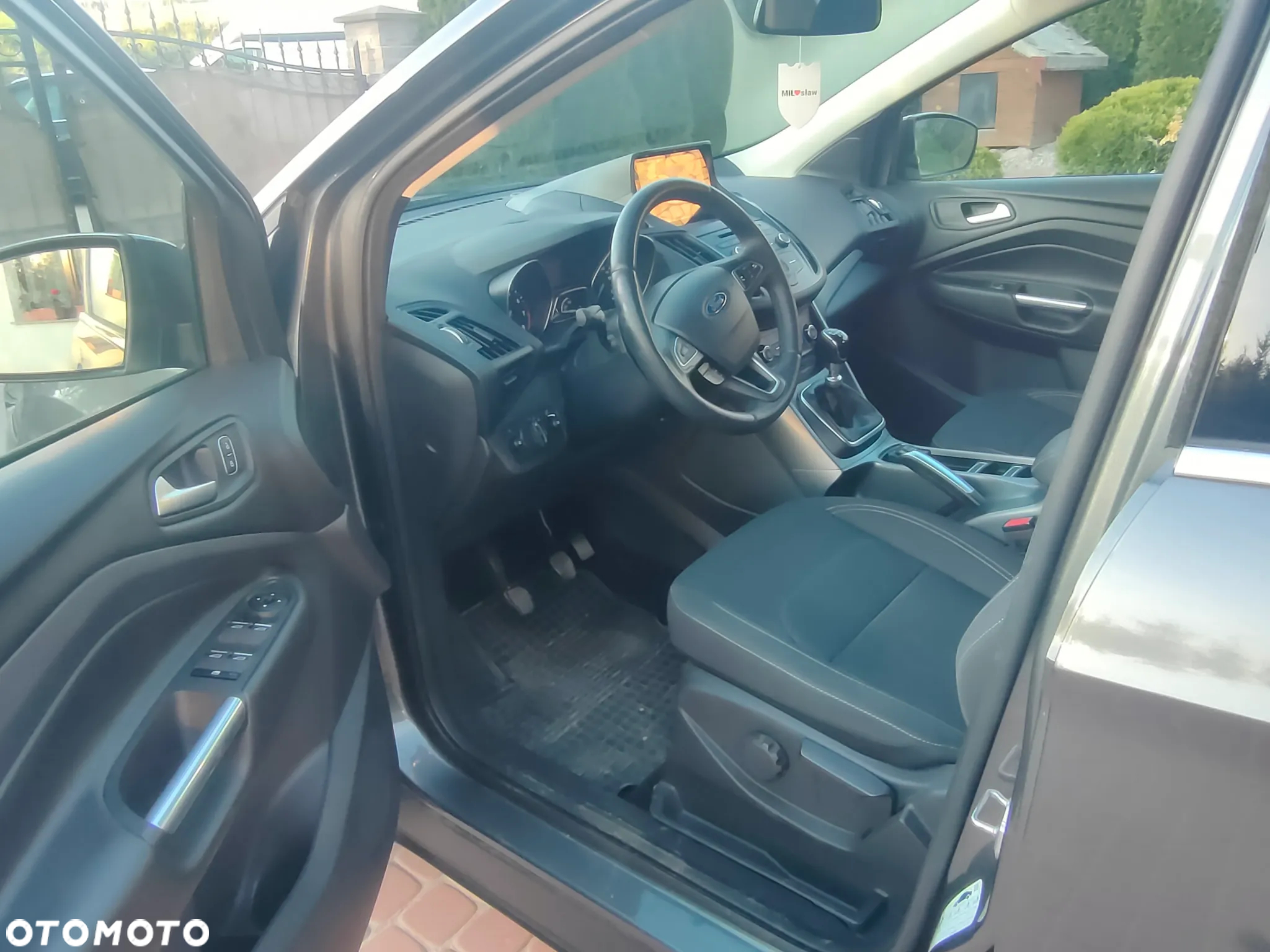 Ford Kuga - 14