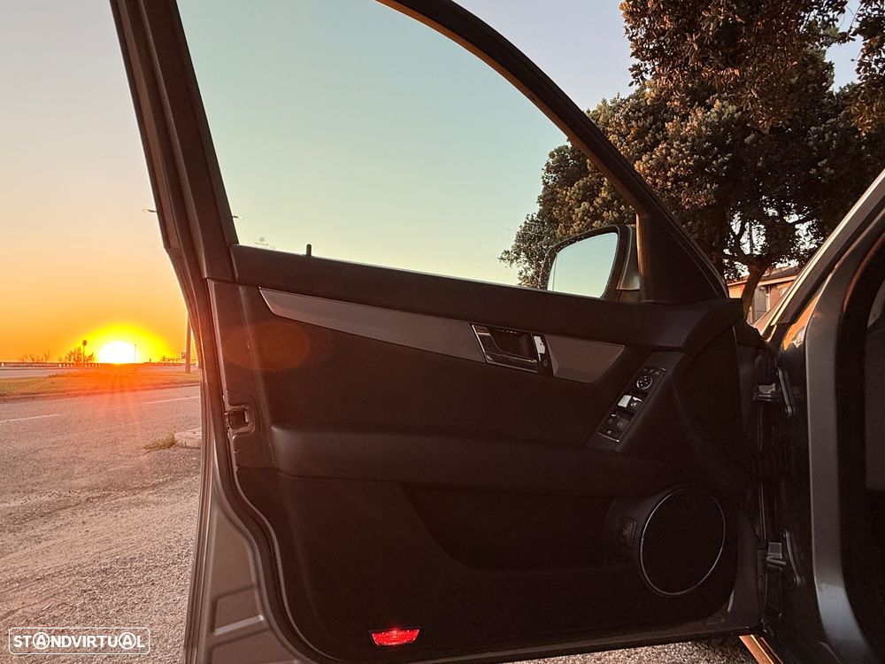 Mercedes-Benz C 220 CDi Avantgarde - 9