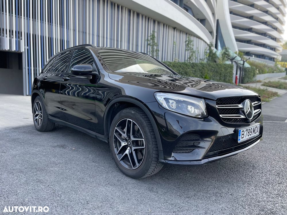Mercedes-Benz GLC 250 d 4Matic 9G-TRONIC AMG Line - 9