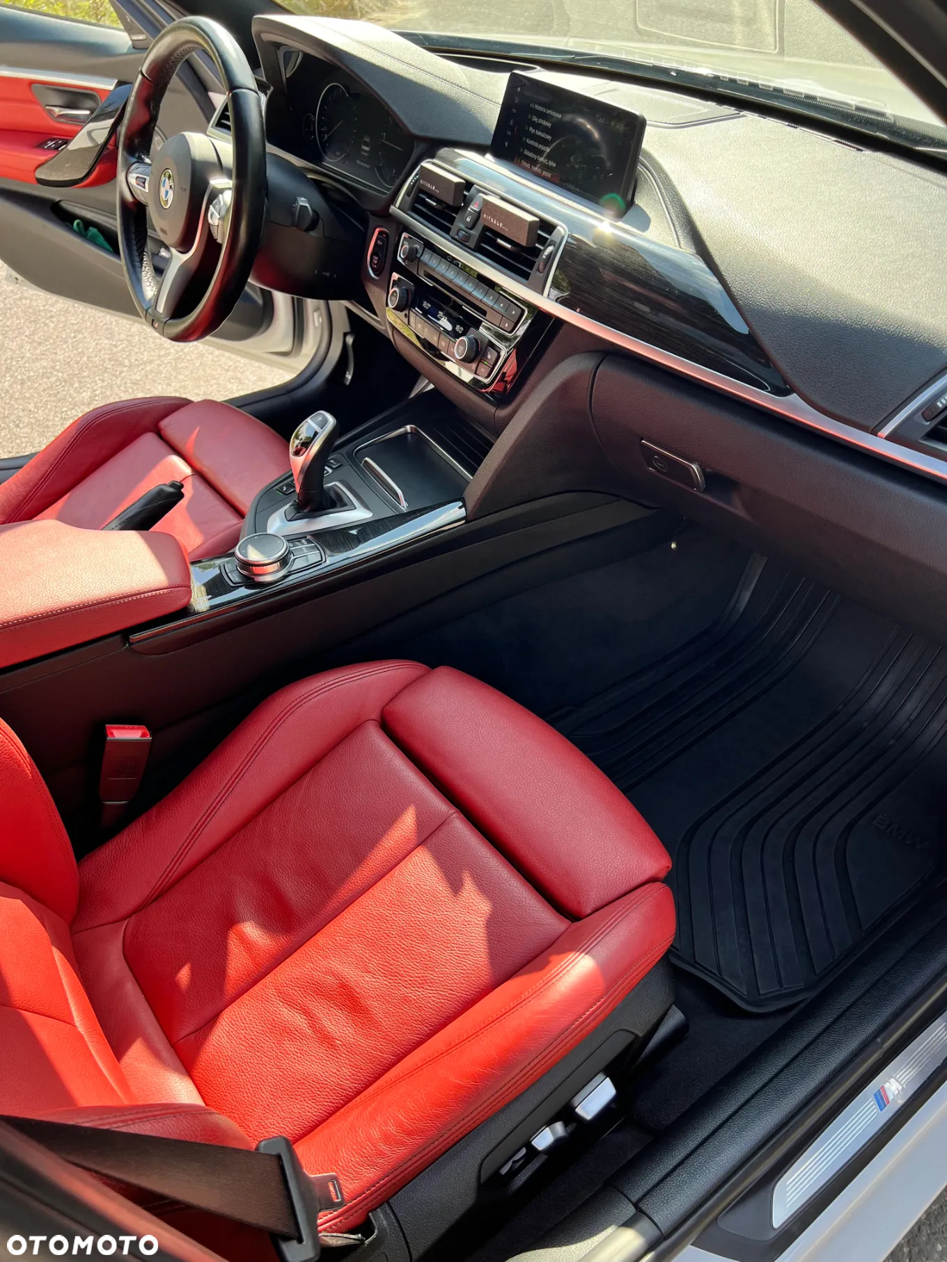 BMW Seria 3 330i xDrive Sport Line Shadow sport - 30