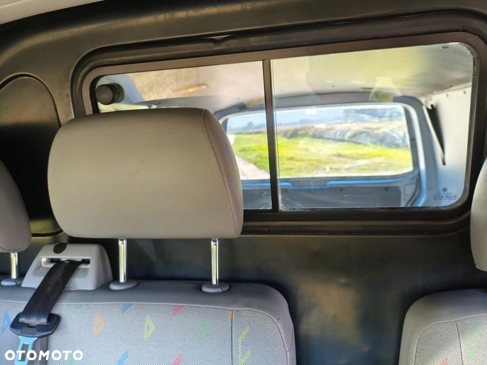 Volkswagen Transporter - 26
