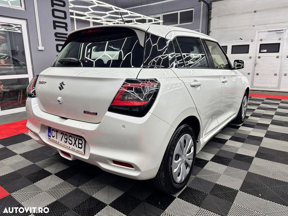 Suzuki Swift 1.2 Dualjet 12V MHEV Cool - 3
