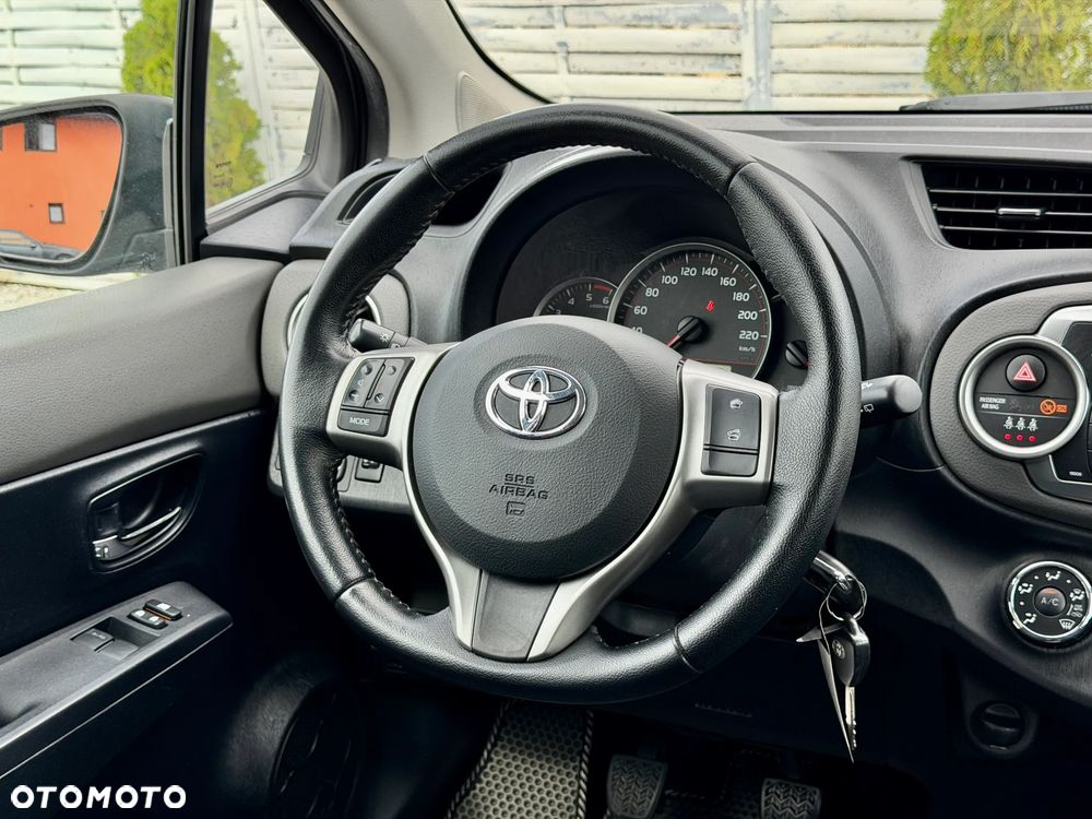 Toyota Yaris 1.4 D-4D - 7