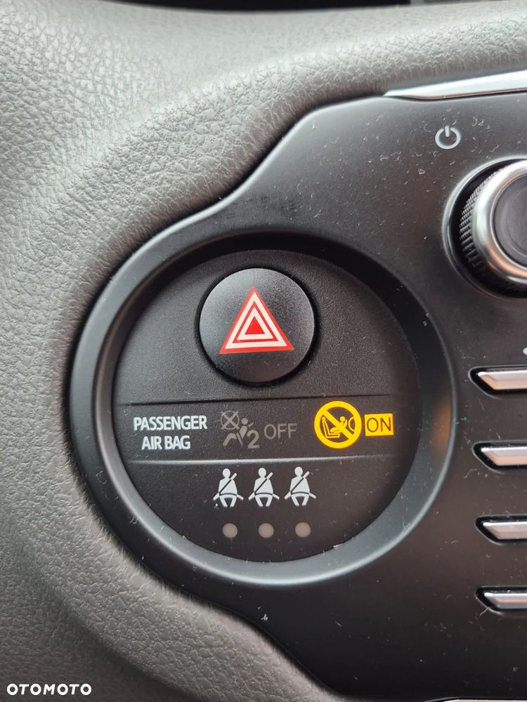Toyota Yaris 1.5 Premium - 34