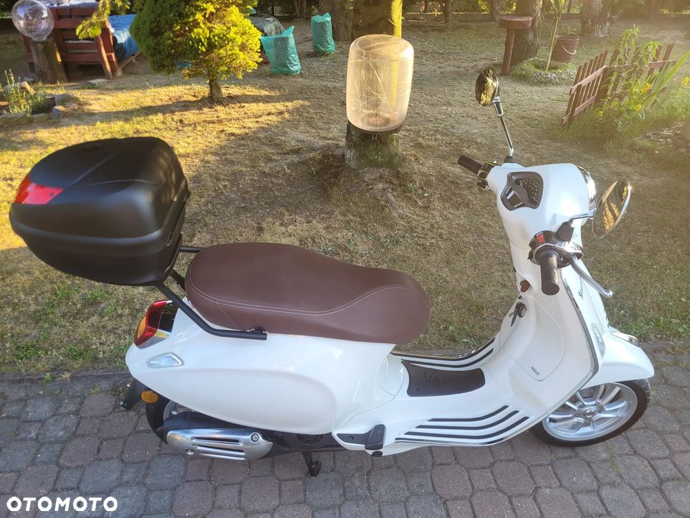 Piaggio Vespa - 11