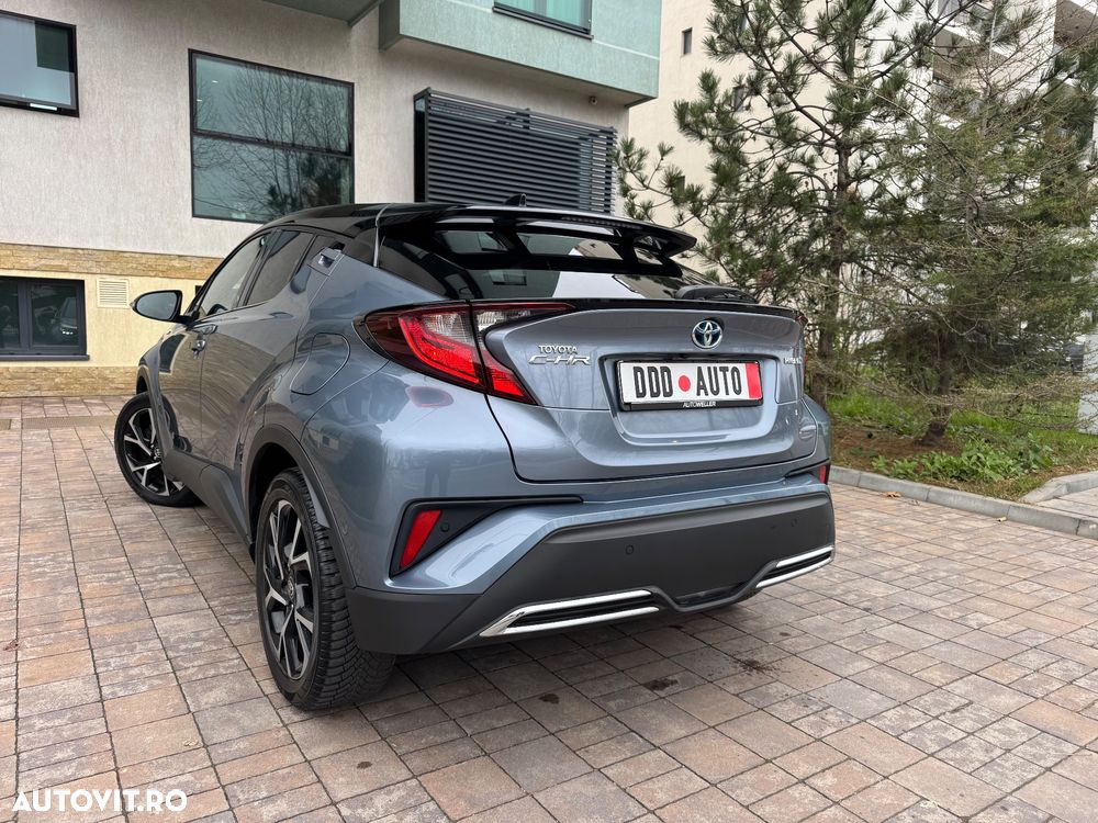 Toyota C-HR 2.0 Hybrid Team Deutschland - 32