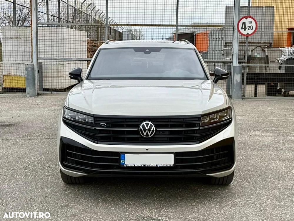 Volkswagen Touareg - 14