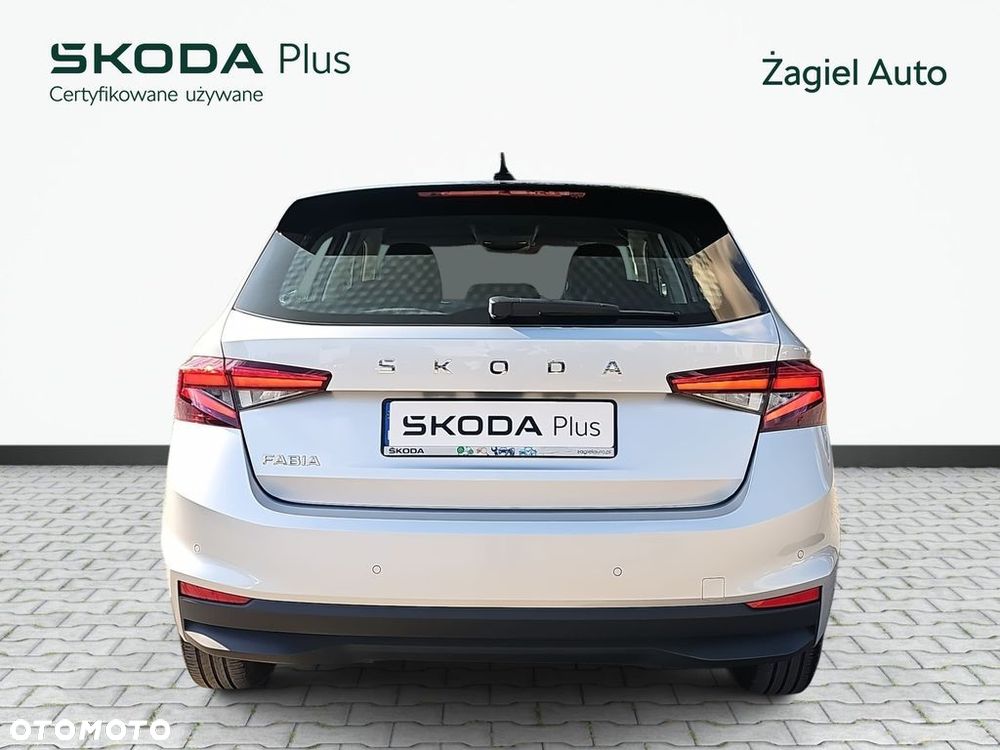 Skoda Fabia 1.0 Selection - 4