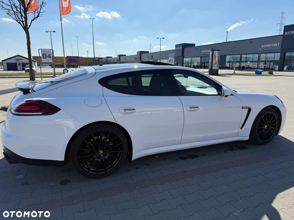 Porsche Panamera - 9