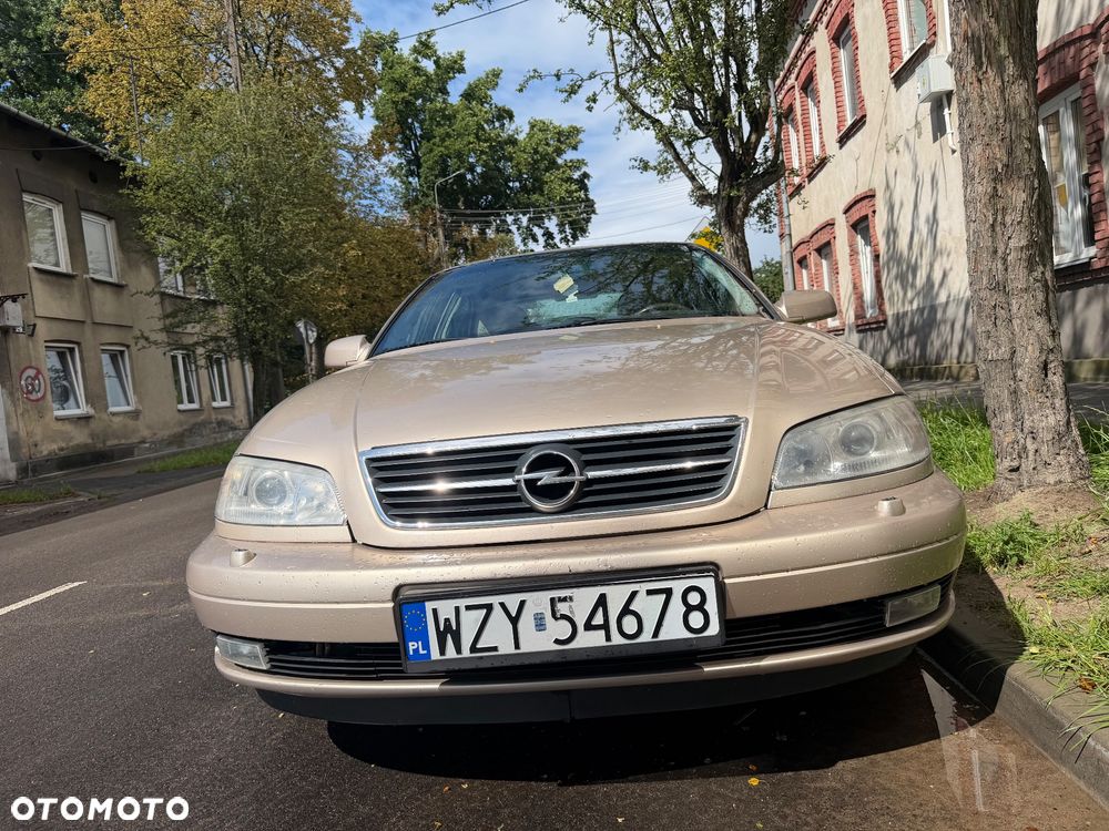 Opel Omega 2.2 Elegance - 9