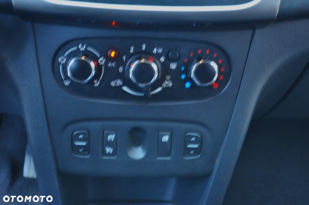 Dacia Sandero Stepway TCe 90 Prestige - 24