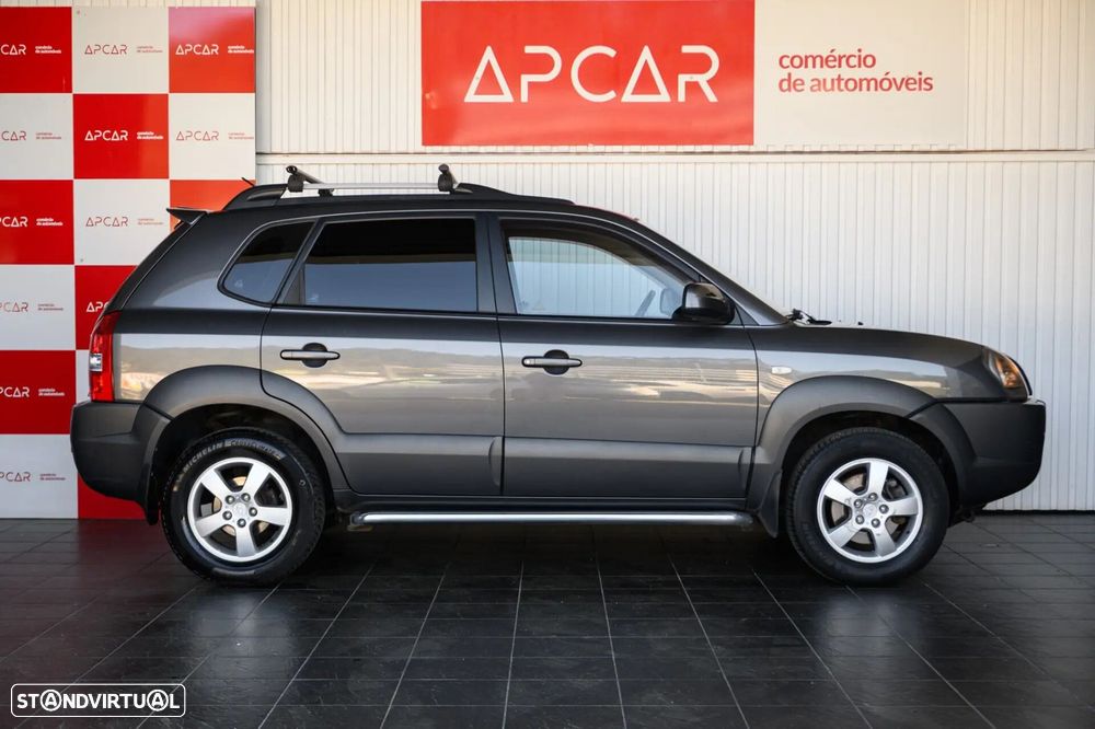 Hyundai Tucson 2.0 2WD GLS - 3