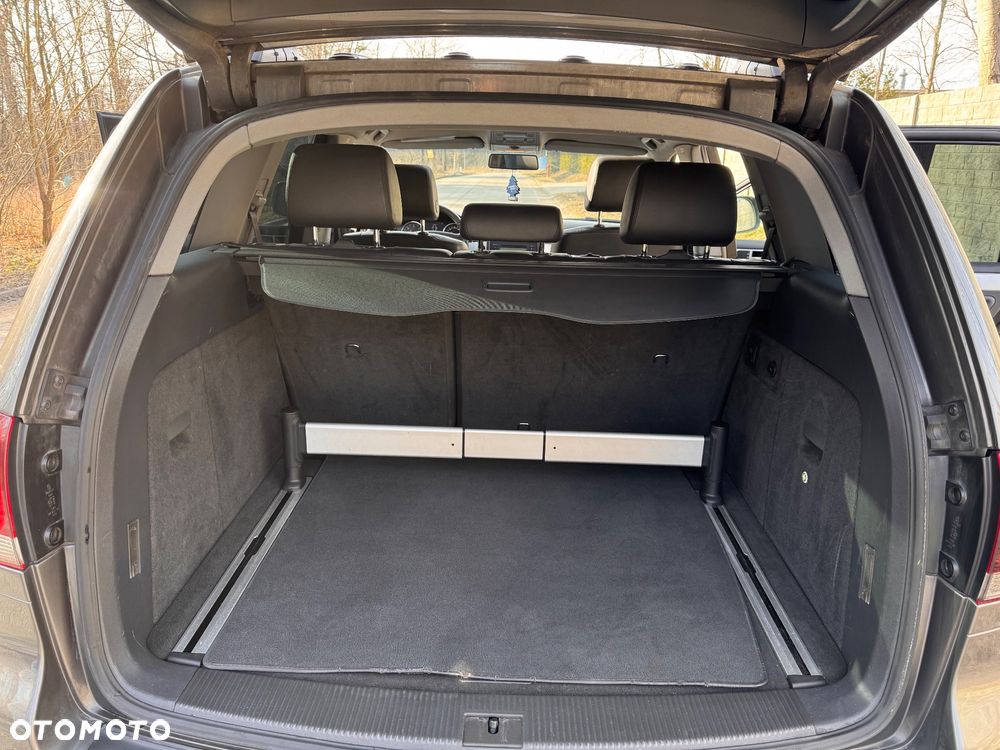 Volkswagen Touareg - 10