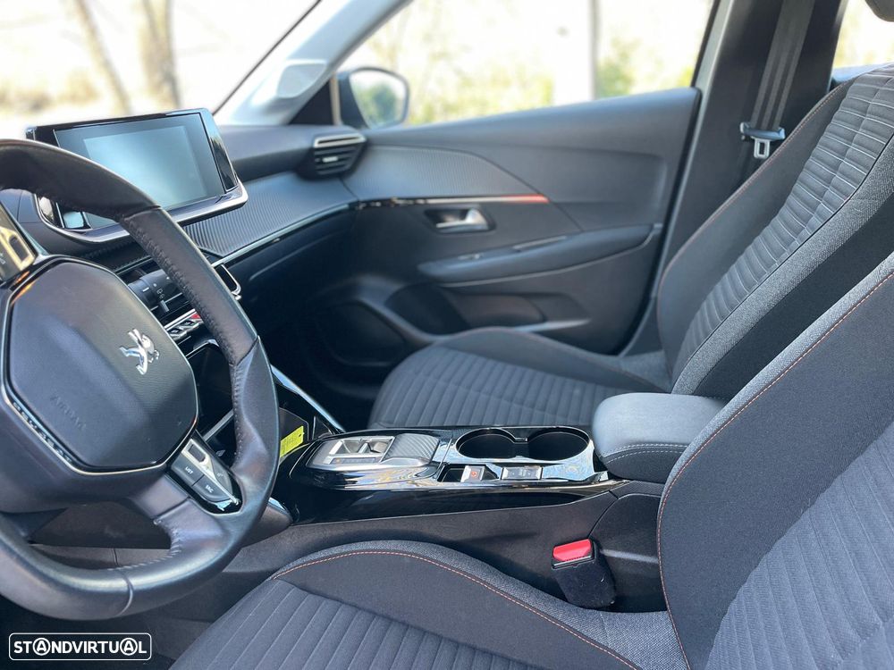 Peugeot e-208 Active Pack - 13