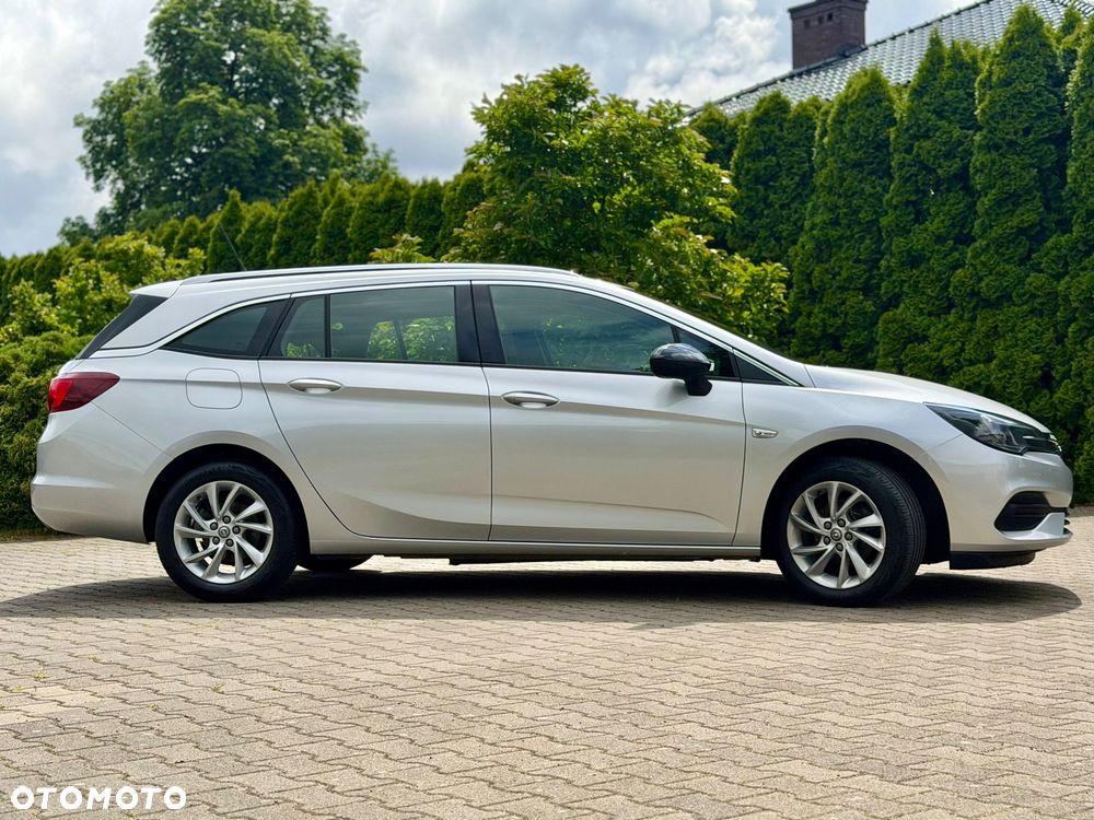 Opel Astra 1.2 T Elegance S&S - 4