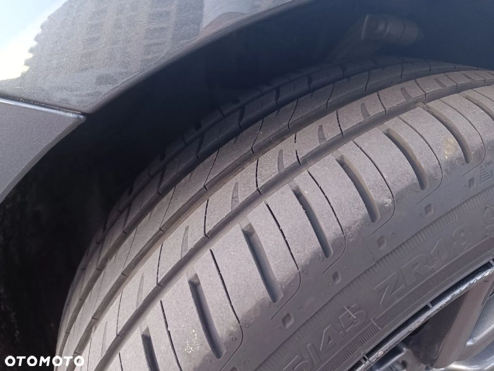 Tesla Model 3 RWD Hinterradantrieb - 8