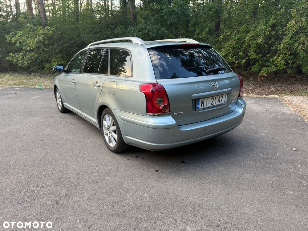 Toyota Avensis 2007 photo 2