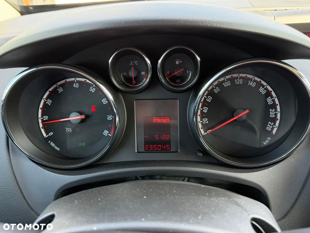 Opel Meriva 1.4 T Cosmo S&S - 16