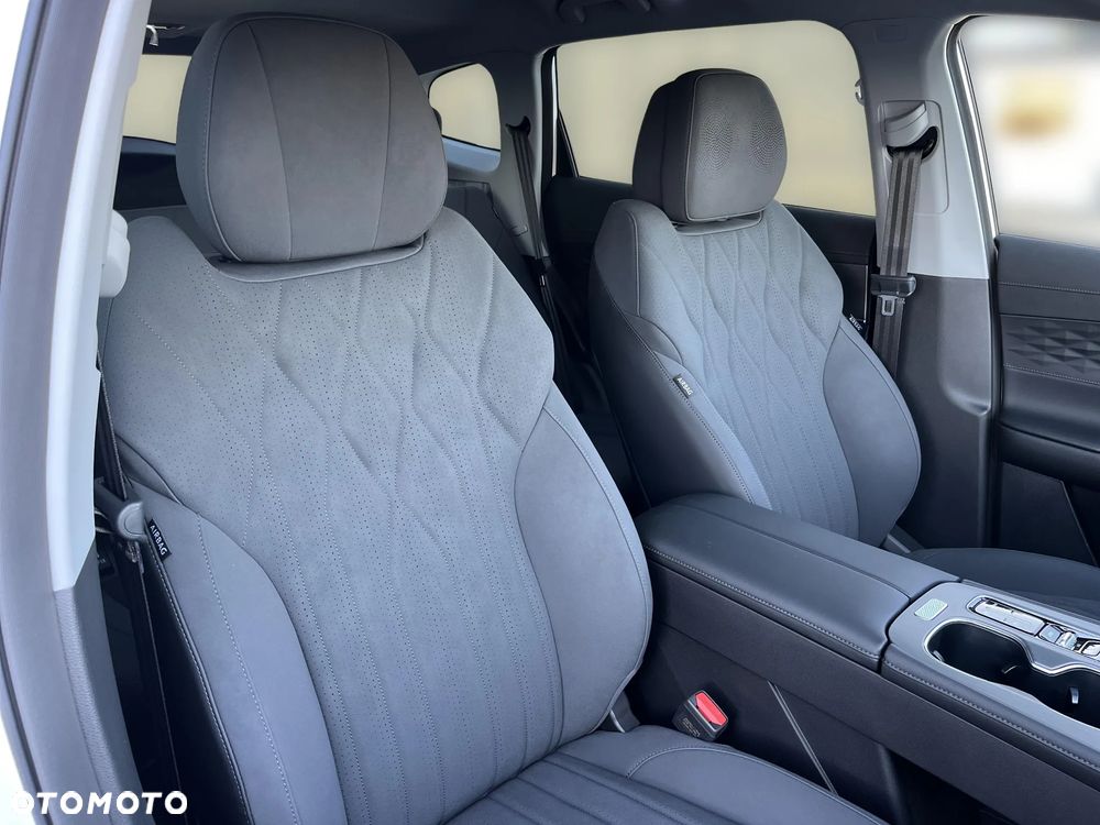 Chery Tiggo 8 1.5 T-GDI Super Hybrid Prestige DCT - 16