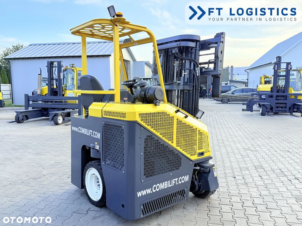 Combilift WÓZEK CZTEROKIERUNKOWY - WIELOKIERUNKOWY | COMBILIFT CB3000 | GAS | TRIPLEX 4900MM | WOLNY SKOK | POZYCJONER WIDEŁ | PRZESUW WIDEŁ | STAN IDEALNY | Szeroka oferta wózków czterokierunkowych i bocznych, dopasowanych do różnorodnych potrzeb i zastosowań - 28