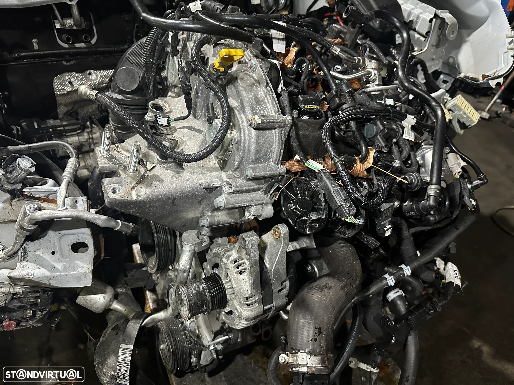 FORD TRANSIT CONNECT 1.0 ECOBOOST DE 2024 (CENTRO DE ABATE) - 4