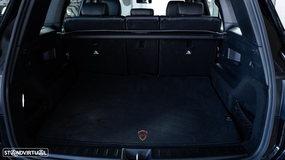 Mercedes-Benz GLB 180 d - 32