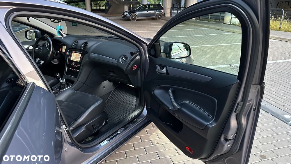 Ford Mondeo 1.6 TDCi ECOnetic Start-Stopp Titanium - 12