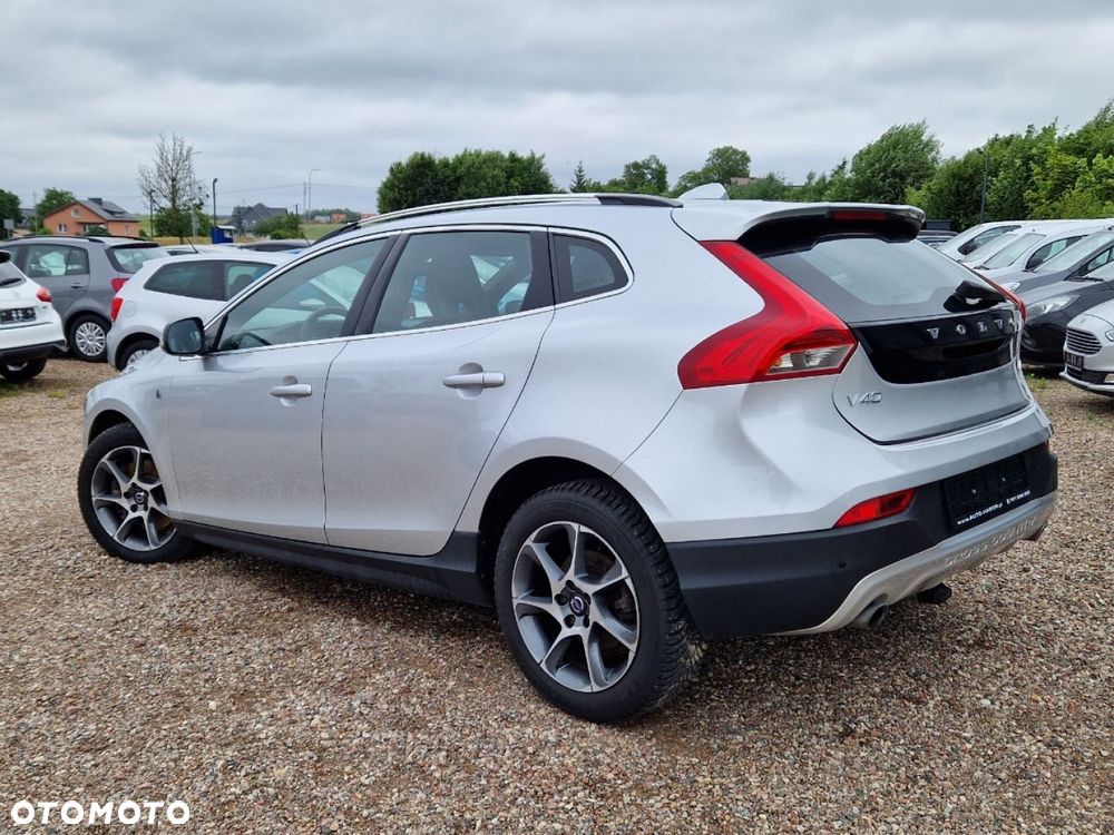 Volvo V40 Cross Country D3 Ocean Race - 4